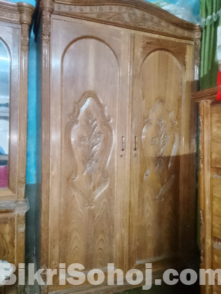 সেগুন কাঠের আলমারি (ব্যবহৃত)